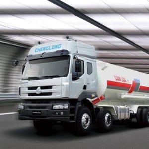 Xitec chở xăng dầu 310 HP 8×4